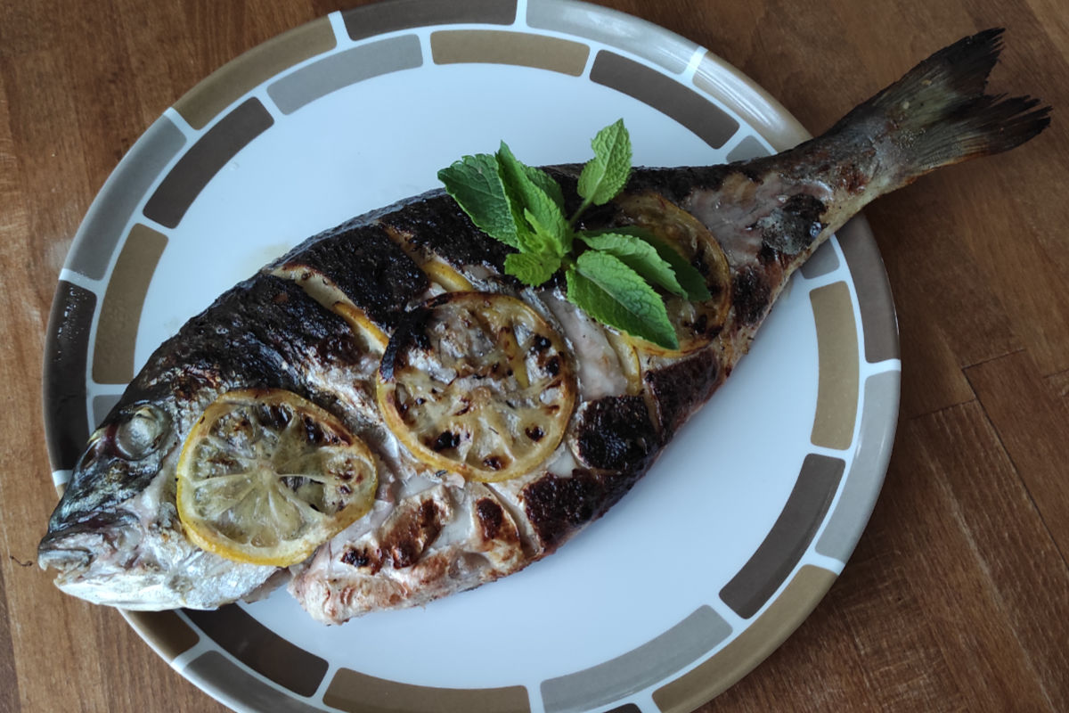 Daurade au barbecue